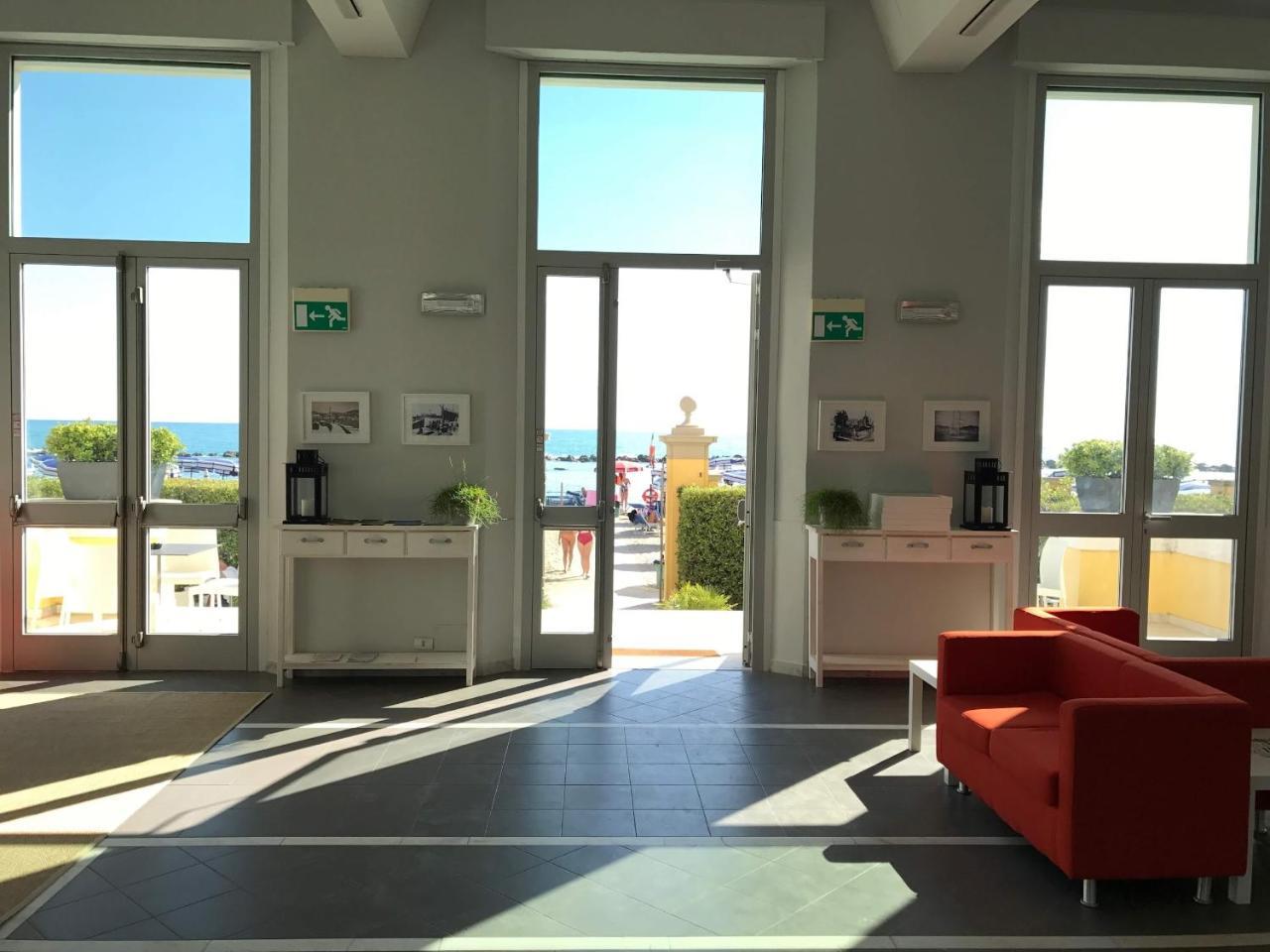 Casa F.A.C.I Ξενοδοχείο Marina di Massa Εξωτερικό φωτογραφία